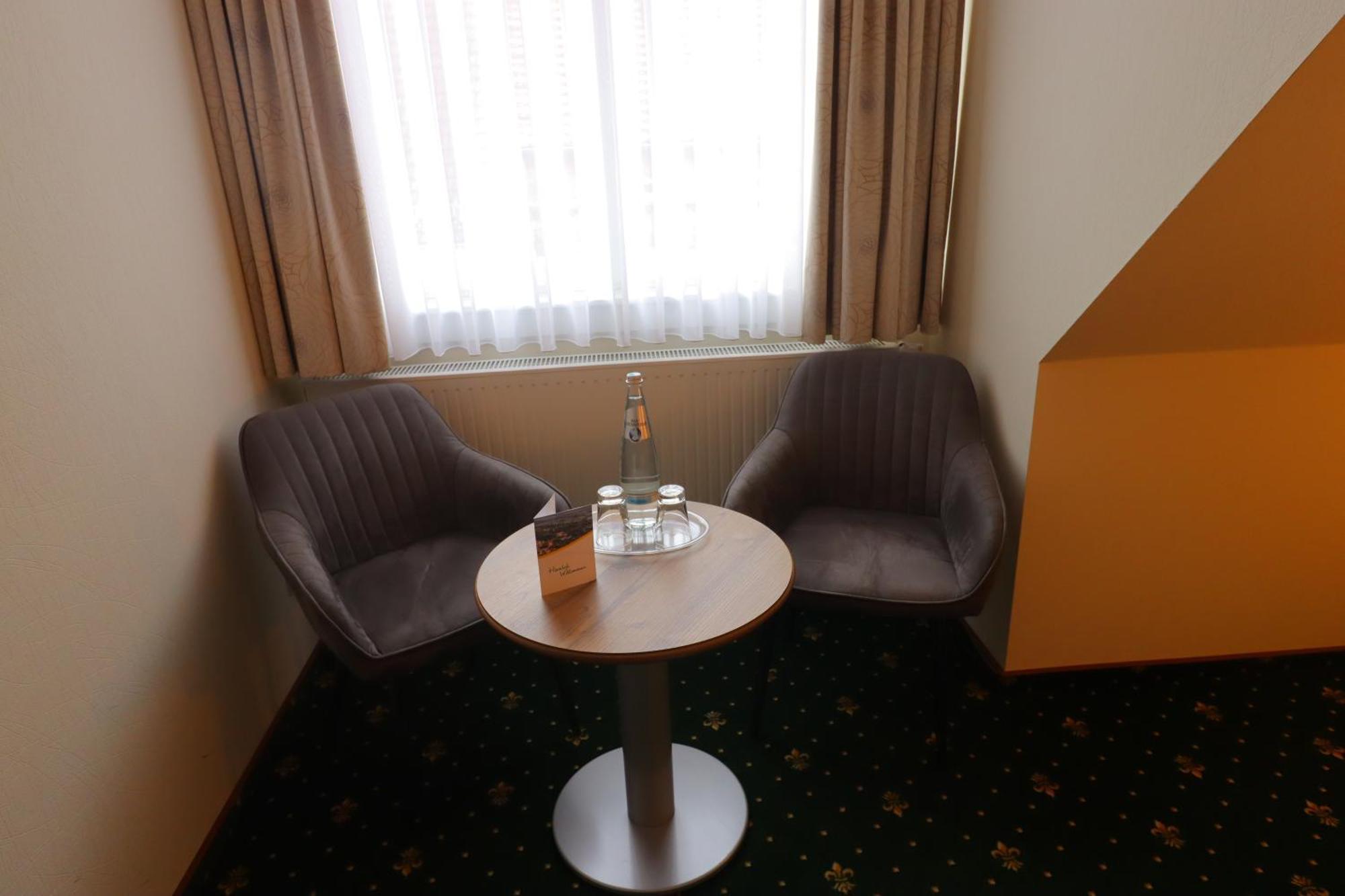 Hotel Zum Goldenen Loewen Peitz Eksteriør bilde